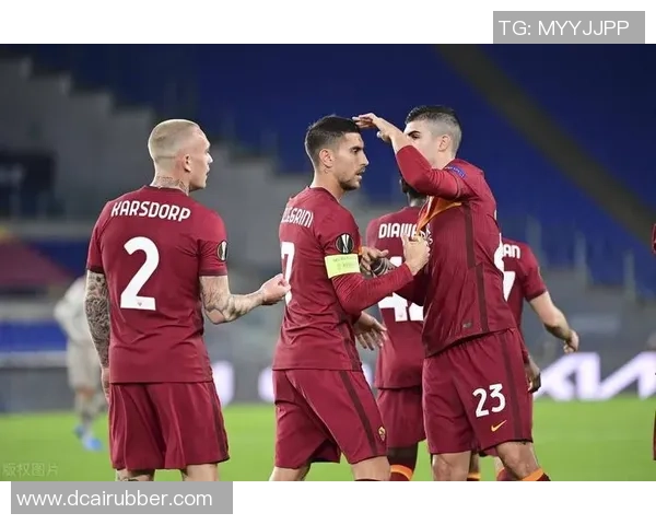 欧联杯激战AC米兰与曼城战成平局点球大战引发争议与全场沸腾