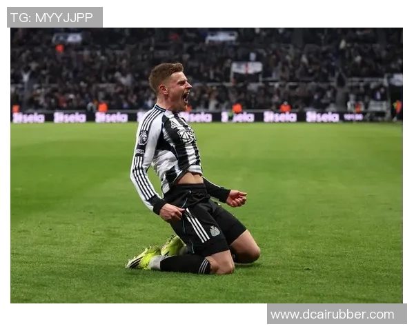 德甲激战曼城与尤文图斯平局红牌事件引发全场热议与战术分析